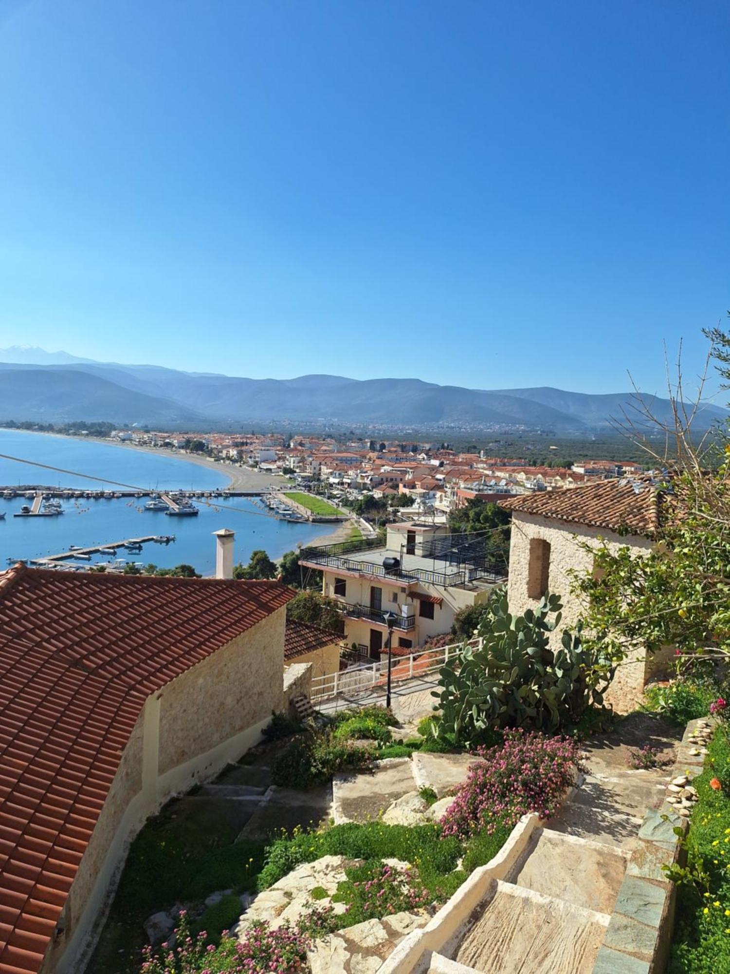 85 Sqm Apartments New Panorama Electric Car Φωρτησησ Station Parálion Ástros エクステリア 写真